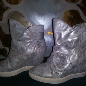 Jennifer Lopez Sz 7 Sneaker Boots